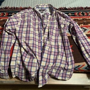 Ariat M plaid button down